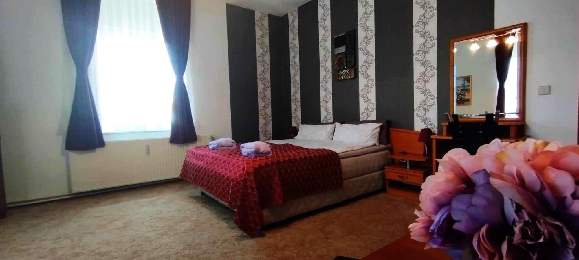 Grosse Wohnung Mit Terrasse Im Altstadtzentrum - Ferienwohnung Chiplakoff Blankenburg  Eksteriør bilde